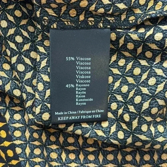 🔥Esqualo🔥 | Gold and  black patterned button up blouse - Picture 9 of 11